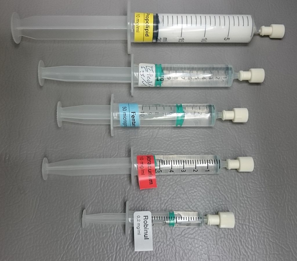 anesthesia-medications-syringes