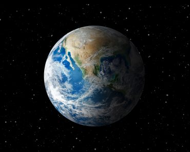 Why Don’t We See Any Satellites In The Pictures of Earth?