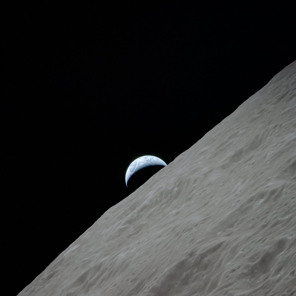 apollo 17 photo of earth from moon