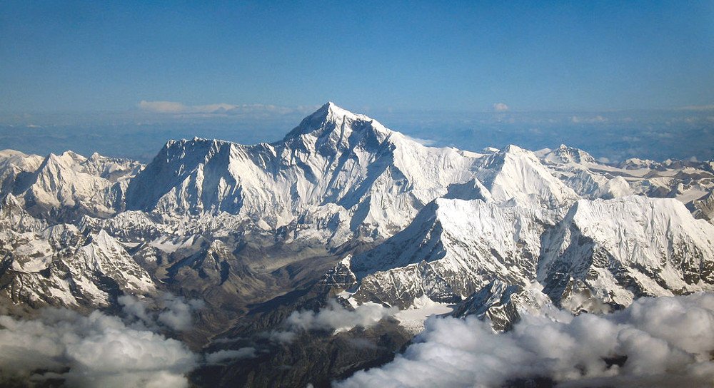 Mount Everest as seen from Drukair2