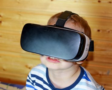 Are VR (Virtual Reality) Headsets Unsafe For Kids?