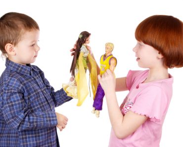 The brother and sister play dolls(sa2324)S