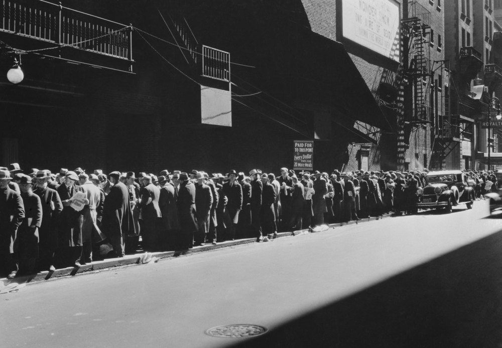 New York men in a bread line during the Great Depression(Everett Historical)s