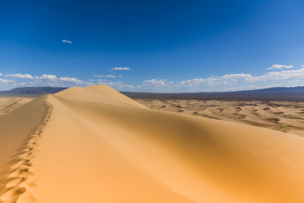 Gobi Desert Singing Sand Dunes(Jose L Vilchez)s