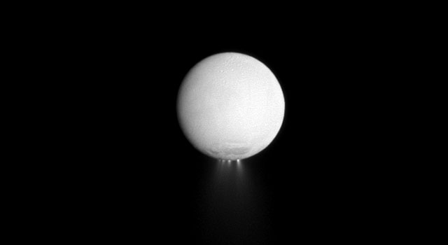 Jets observed on the south pole of Enceladus
