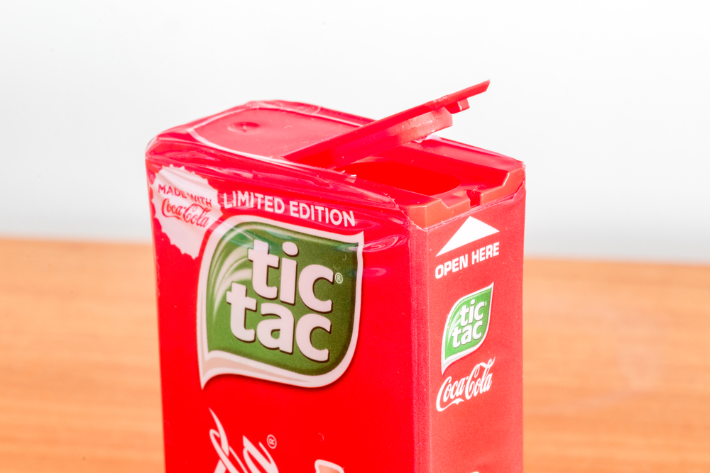 Open box of Coca-Cola flavored Tic Tac(Robson90)s