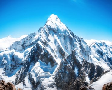 Mountain peak. Everest. National Park(Vixit)s