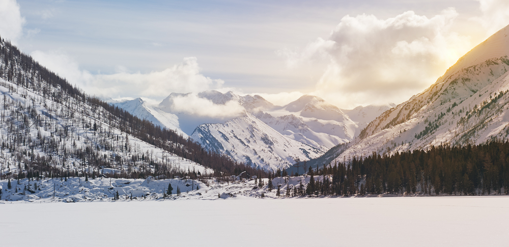 Beautiful winter landscape,the harsh, cold winter Altai(YURY TARANIK)s