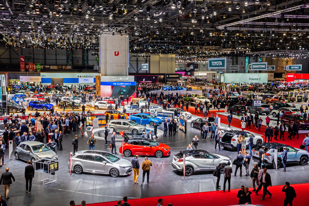 Visitors,And,Cars,Overview,Of,The,89th,Geneva,International,Motor